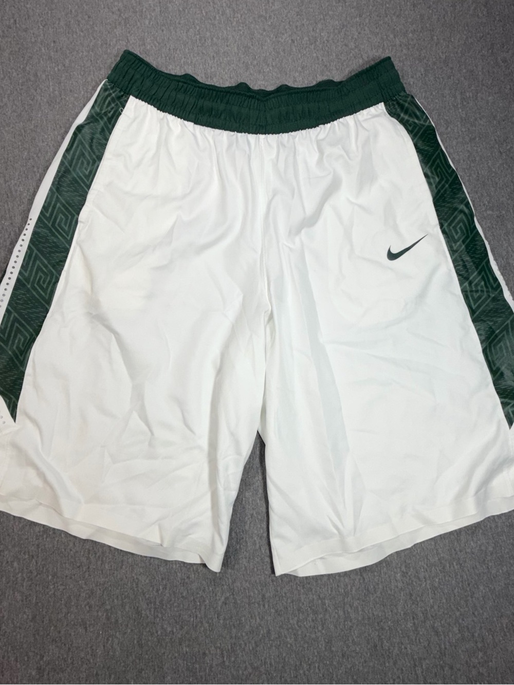 Michigan State Spartans Nike Men’s 2XL XXL White Basketball Shorts NCAA Gym